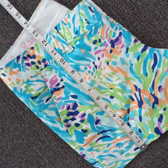 🌊HTF Lilly Pulitzer🌊 - Callahan Short - Picture 13 of 15